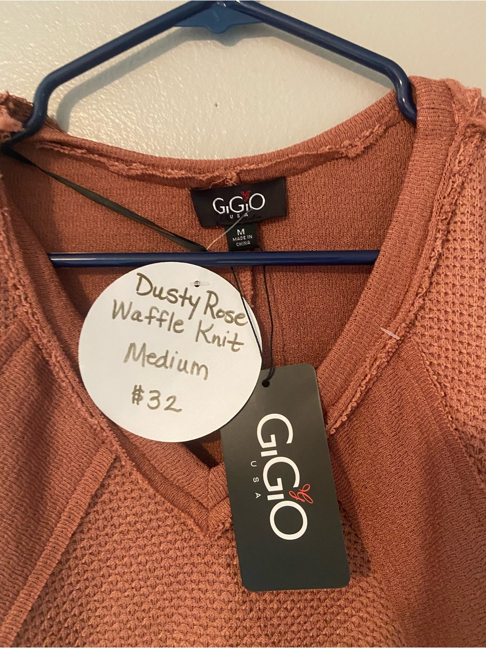 GiGio Dusty Rose Waffle Knit Scoop Neck Top - Picture 2 of 3